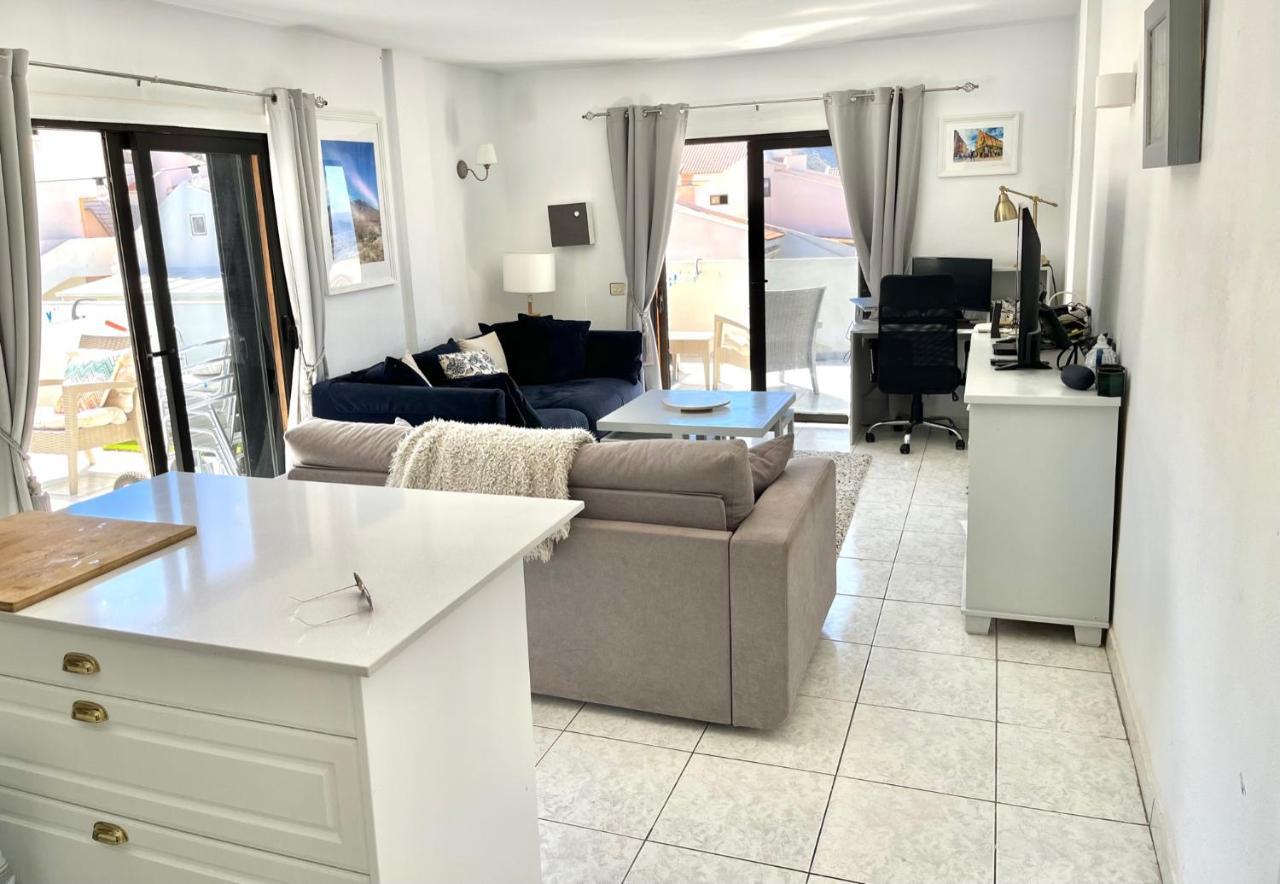 Sea View Penthouse With Large Terrace